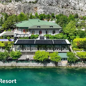 Buna Park Otel Berdic e Siperme