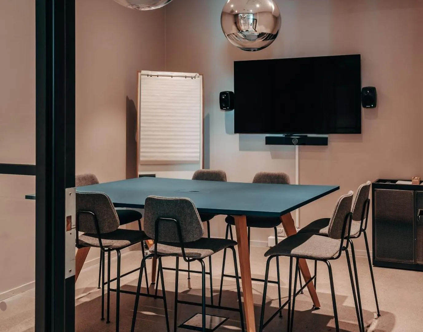 Unity Helsinki - A Studio Hotel Aparthotel