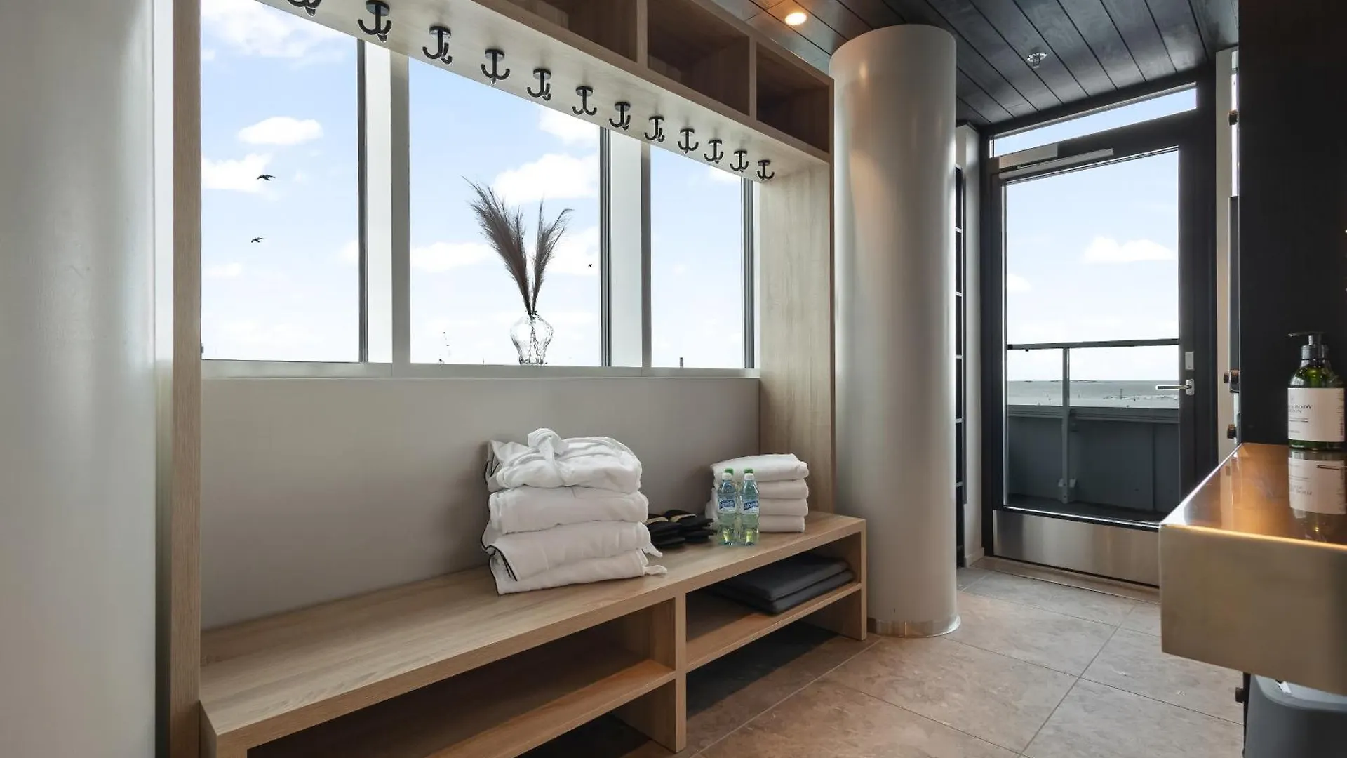 Unity Helsinki - A Studio Hotel