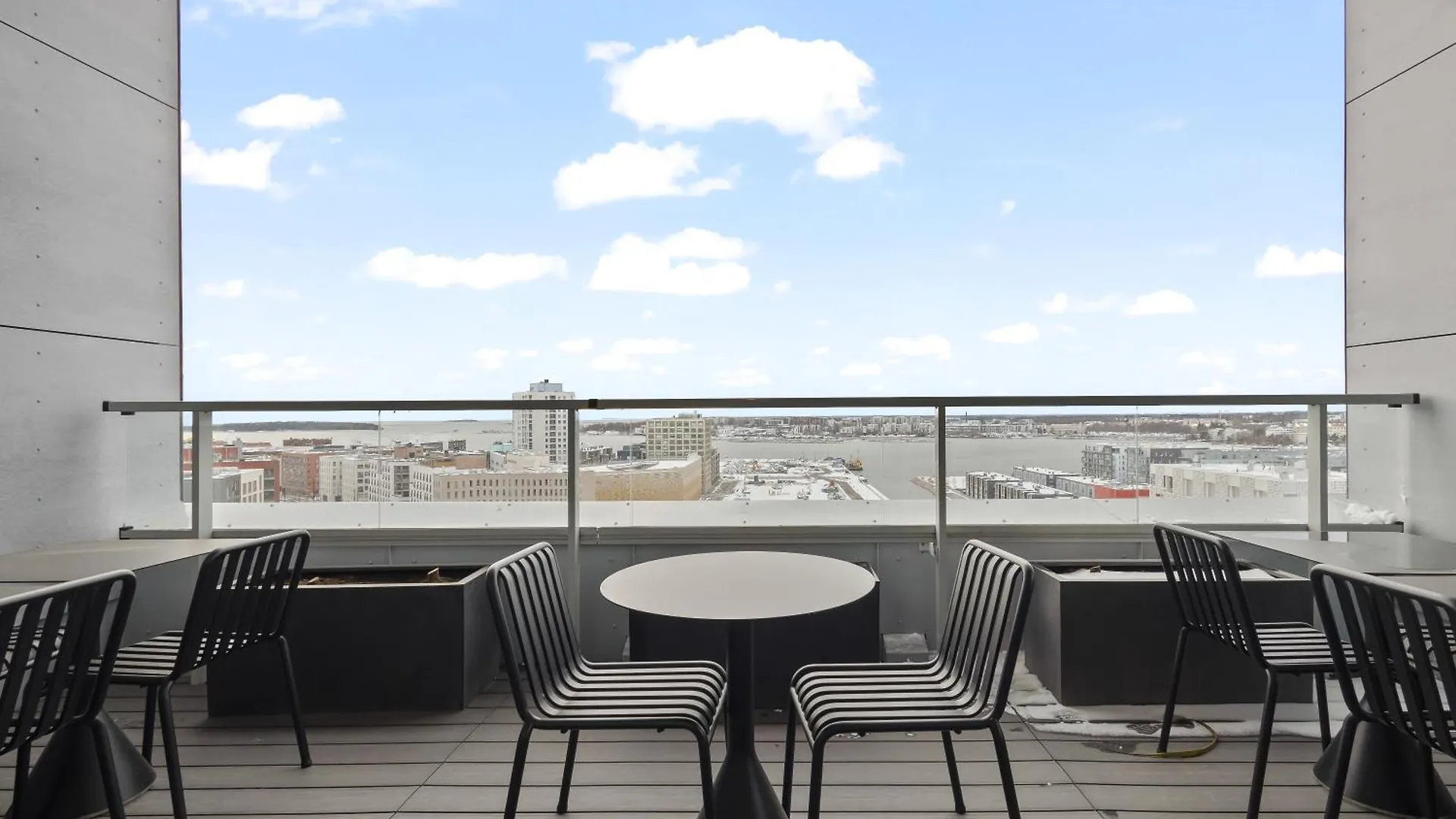 Unity Helsinki - A Studio Hotel Aparthotel