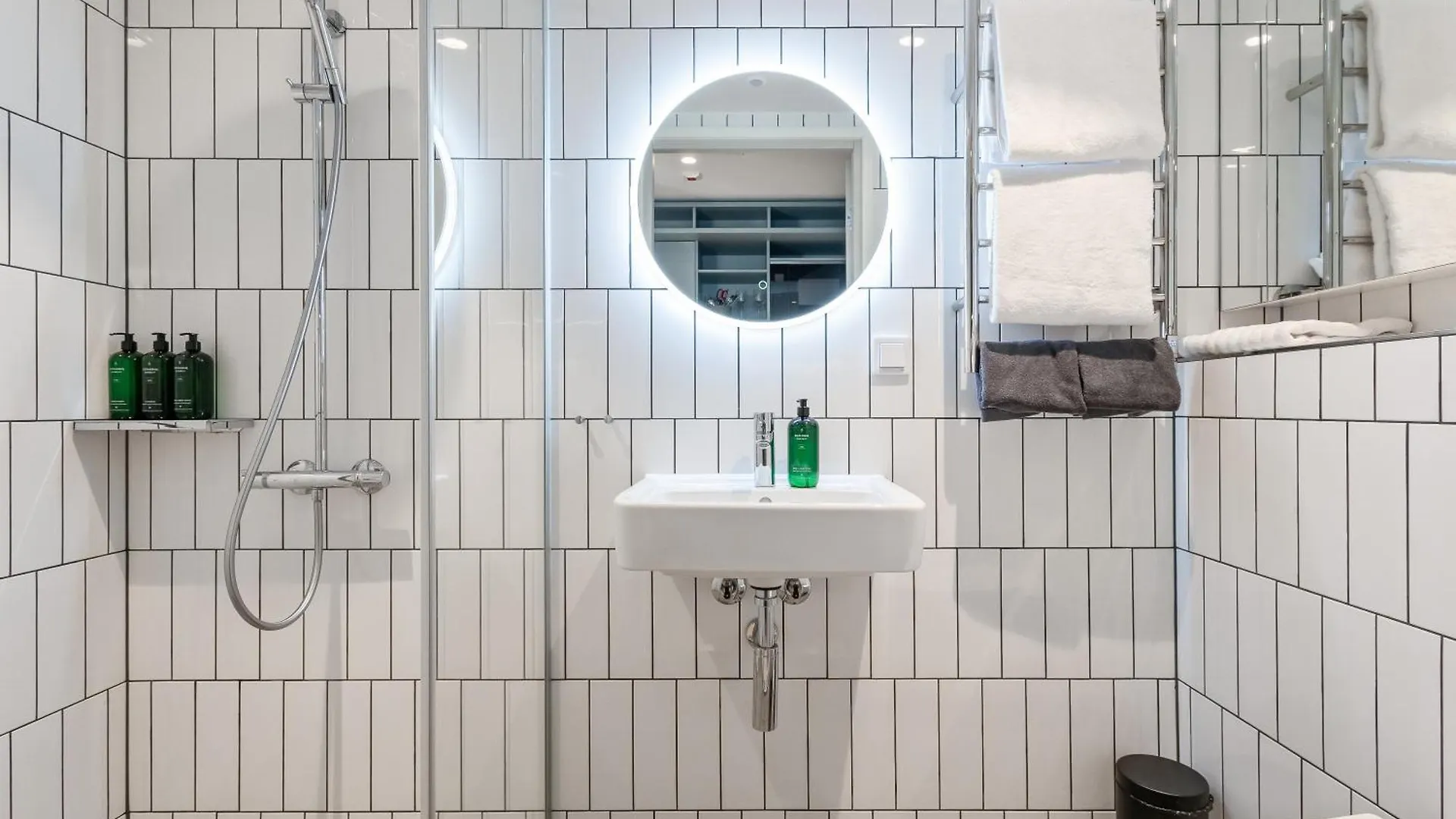 Unity Helsinki - A Studio Hotel